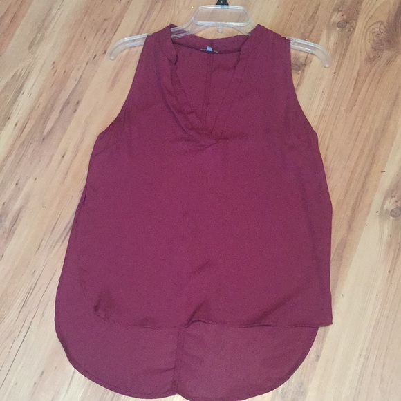 Maroon Tank - Picture 2 of 3